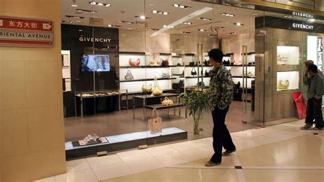 givenchy t shirt hong kong